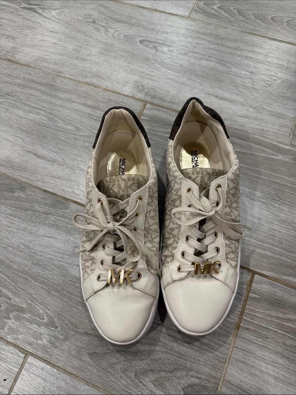 Michael Kors Cream and Brown MK Logo Lace-Up Sneakers size 10